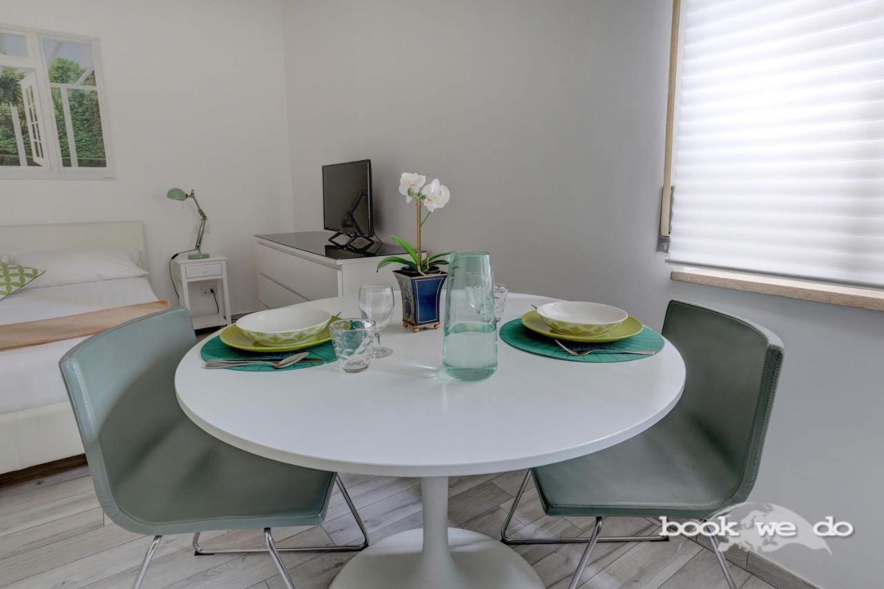 My Suites Piazza Di Spagna Рим Экстерьер фото